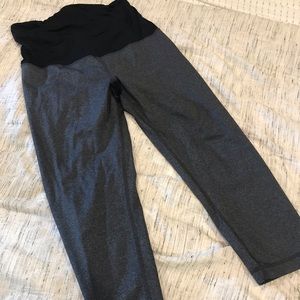 Grey cropped maternity leggings